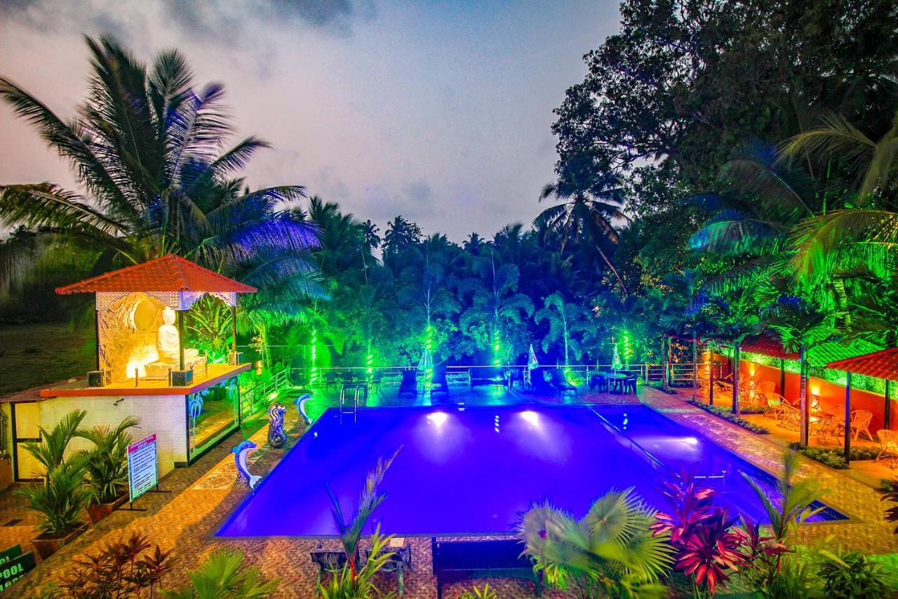 FabEscape SK Studios Goa Vieja Exterior foto